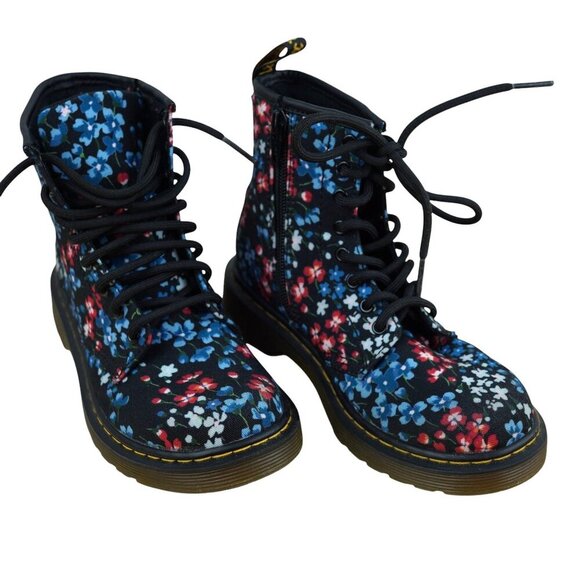 NWOB Dr. Martens Delaney Black Combat Leather Lace-Up Floral Boots Size 1 - Picture 1 of 9